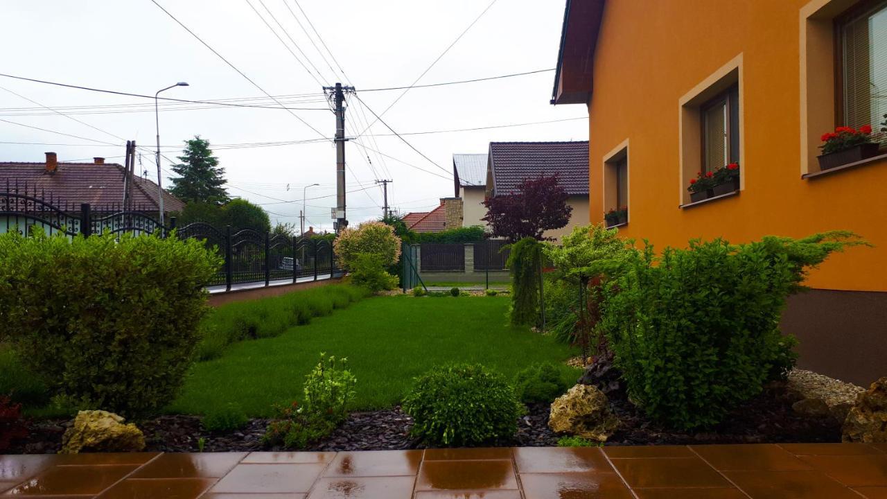 Privat Velvet Casa de hóspedes Turčianske Teplice Exterior foto