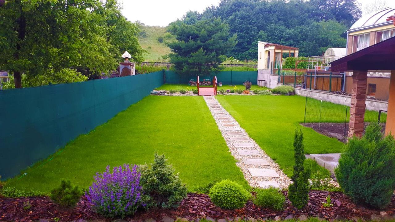 Privat Velvet Casa de hóspedes Turčianske Teplice Exterior foto