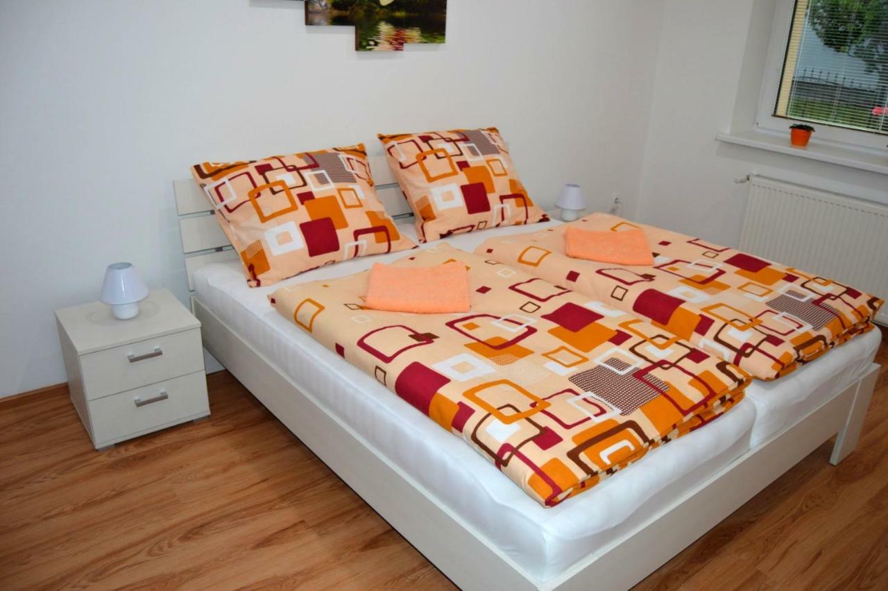 Privat Velvet Casa de hóspedes Turčianske Teplice Exterior foto